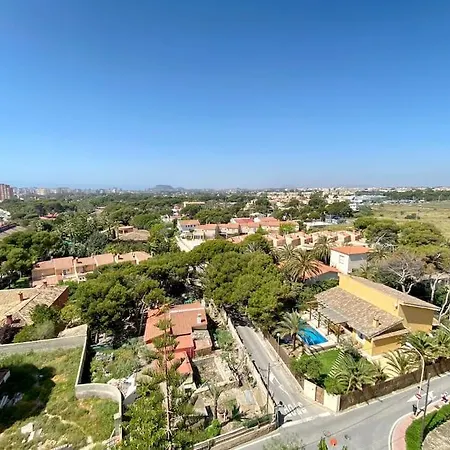 Апартаменты 3 Bed 2 Bath Sea View Urba Europa Кампелло